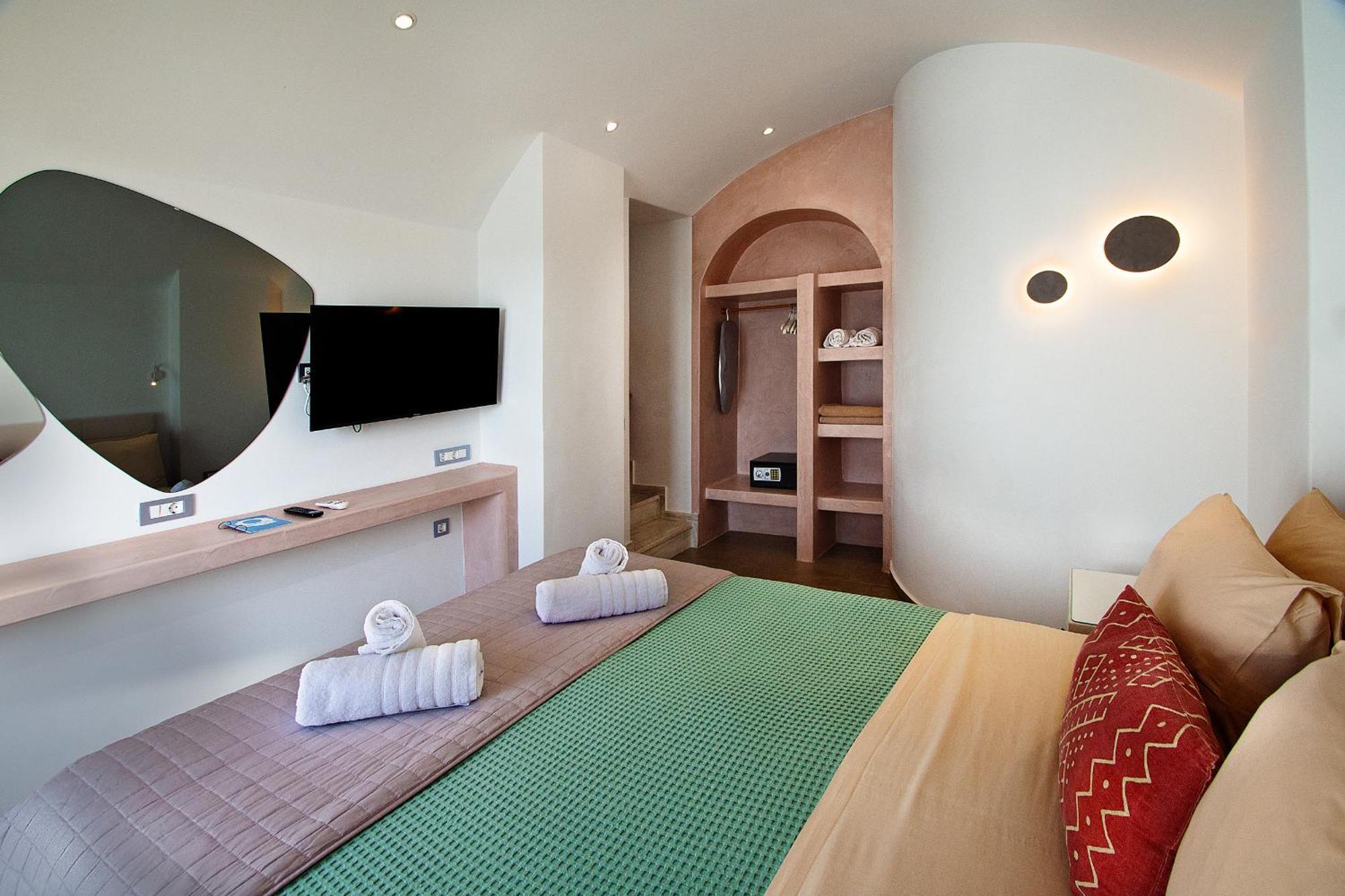 Aegean Blue Suites Pýrgos 外观 照片